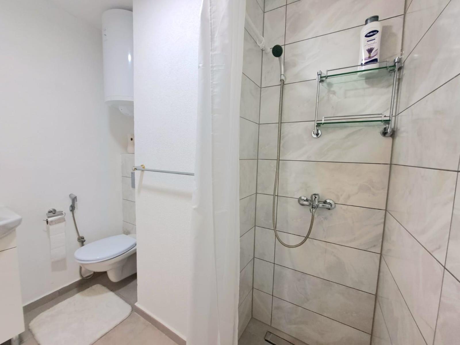 Sobe Zizi Bed & Breakfast Jajce Ngoại thất bức ảnh