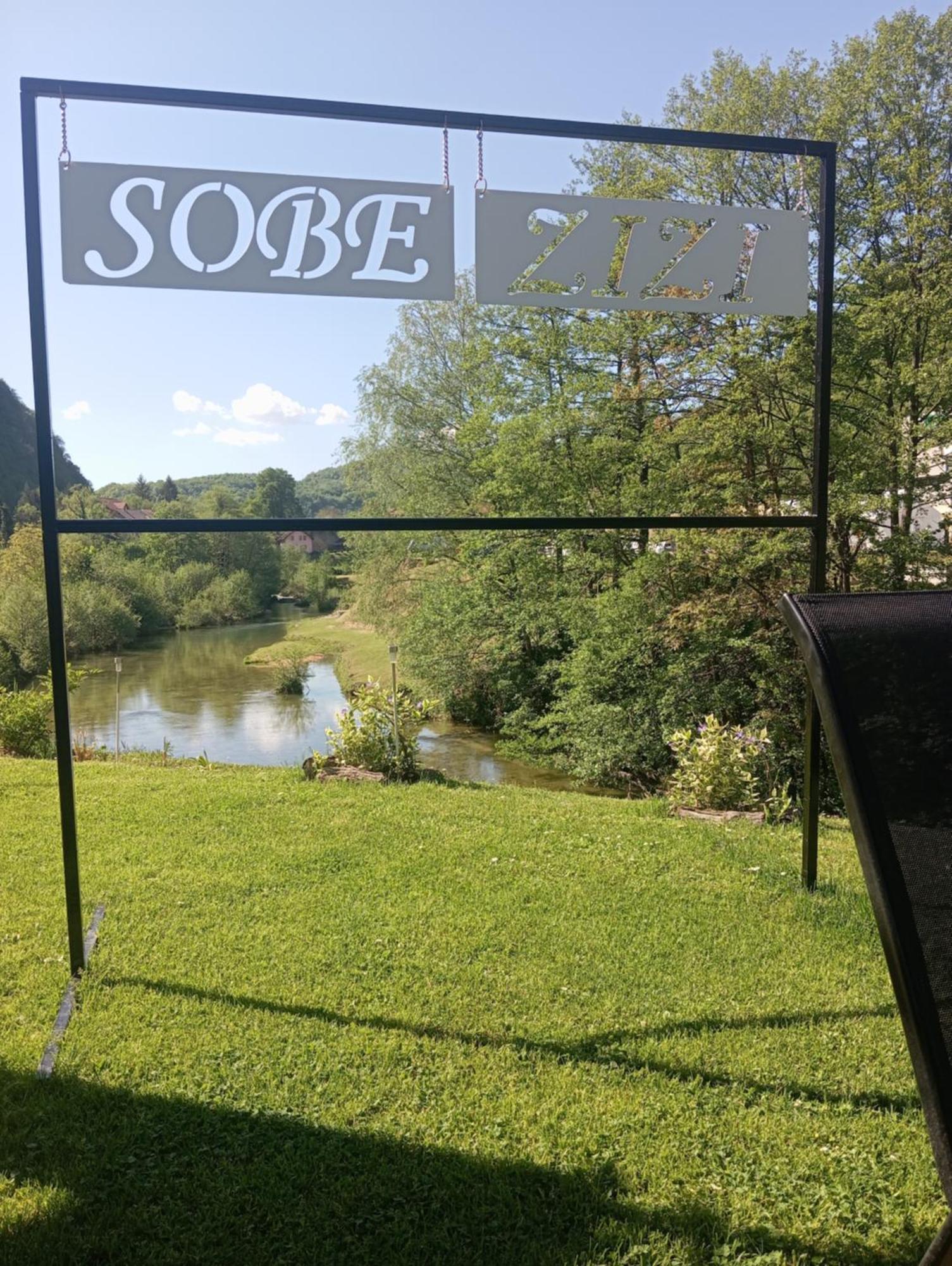 Sobe Zizi Bed & Breakfast Jajce Ngoại thất bức ảnh